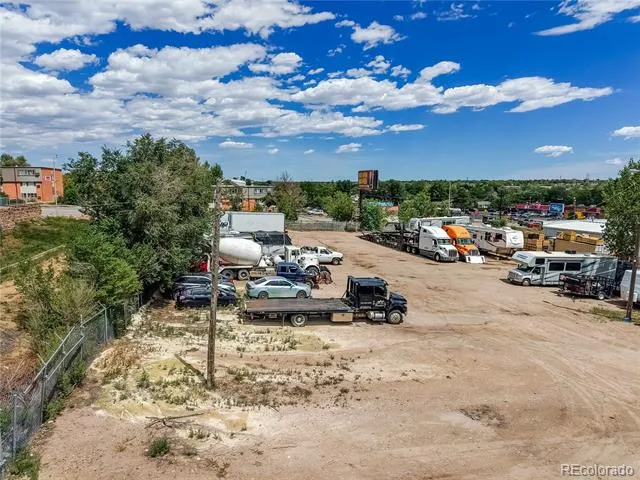 2610 Delta Drive Colorado Springs, CO 80910