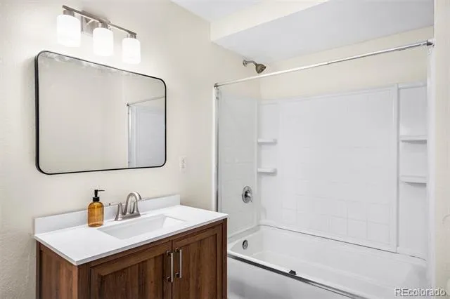 808 S Umatilla Way Denver, CO 80223