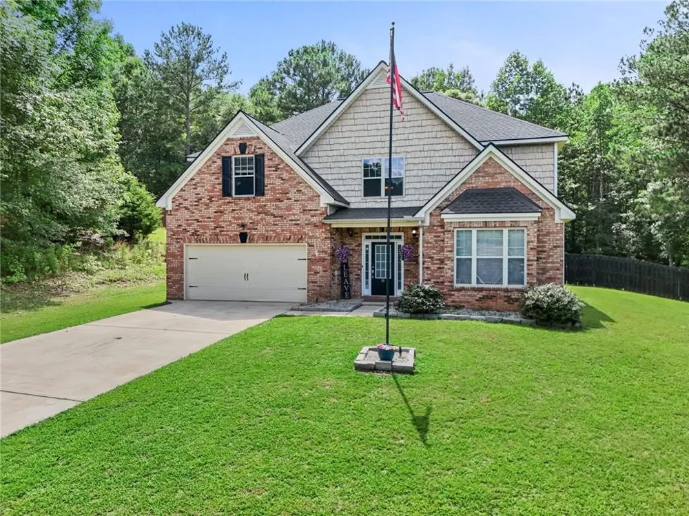 84 Blossom Lane Newnan, GA 30263