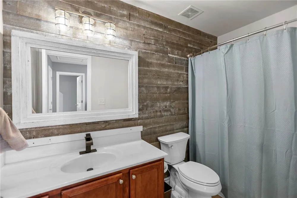 84 Blossom Lane Newnan, GA 30263