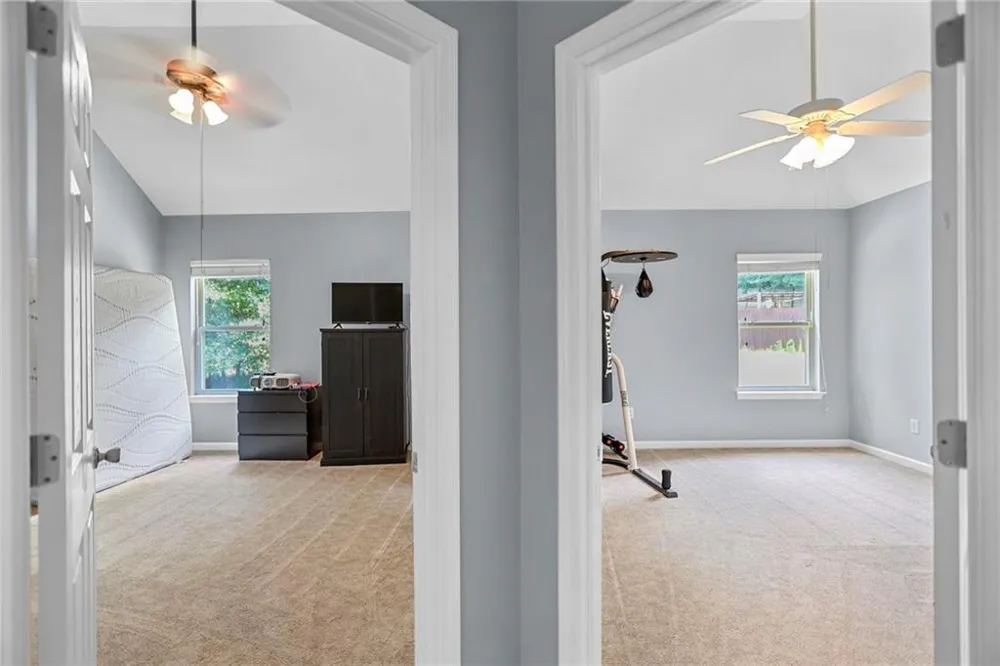 84 Blossom Lane Newnan, GA 30263