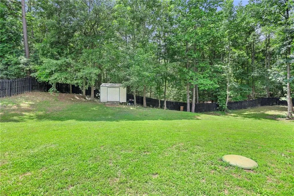 84 Blossom Lane Newnan, GA 30263