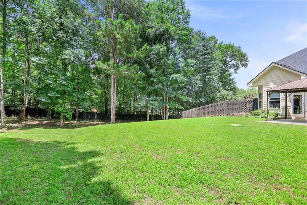 84 Blossom Lane Newnan, GA 30263