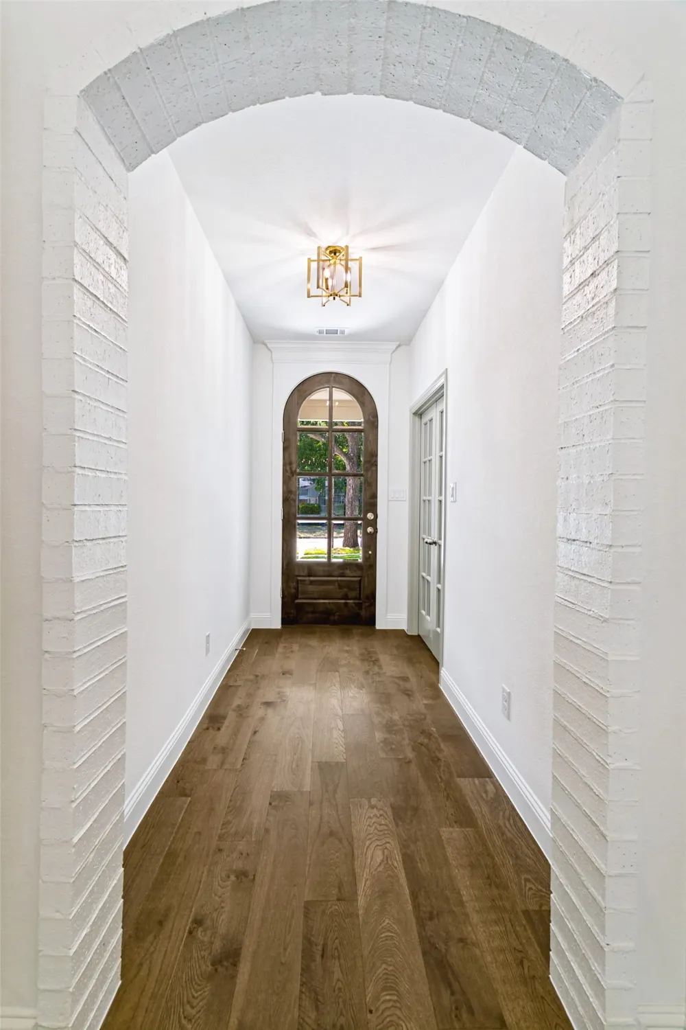 1609 Belle Place Fort Worth, TX 76107