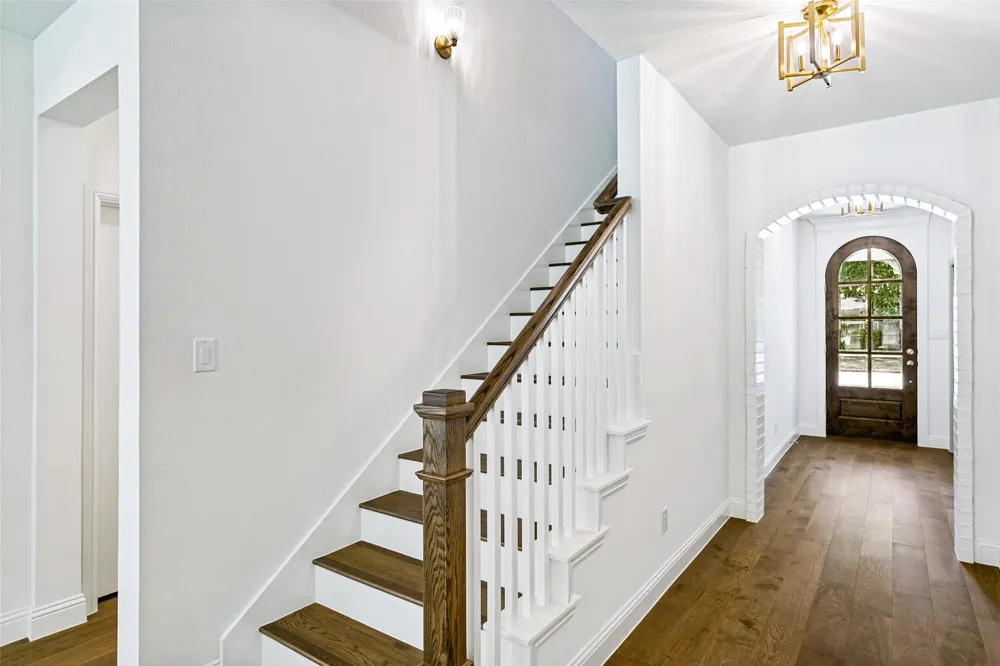 1609 Belle Place Fort Worth, TX 76107