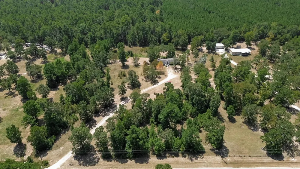 27 Pinedale Subd Rd Huntsville, TX 77320