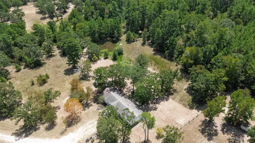 27 Pinedale Subd Rd Huntsville, TX 77320