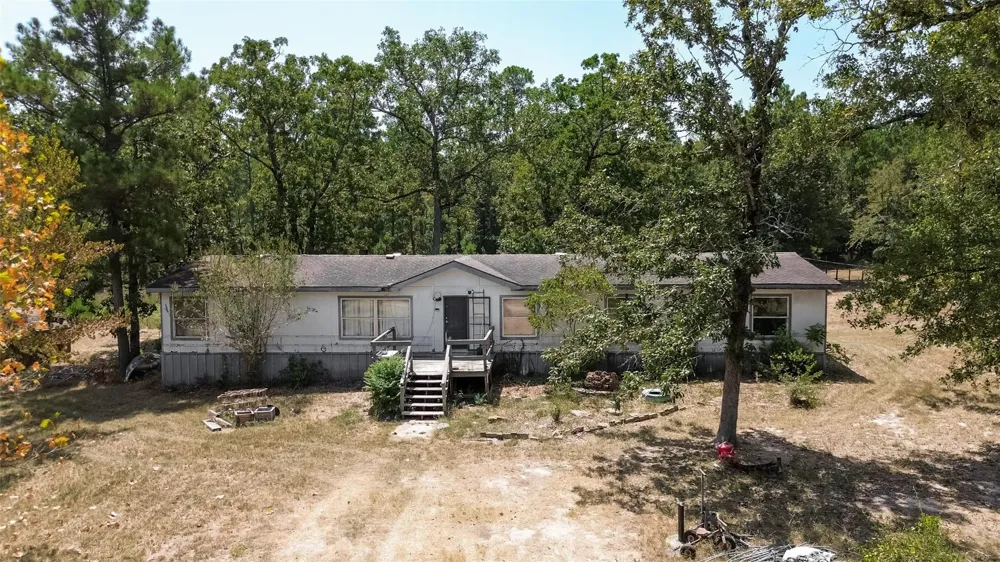 27 Pinedale Subd Rd Huntsville, TX 77320