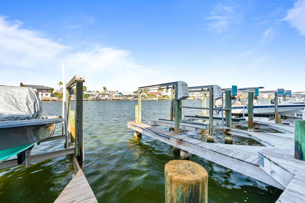 15425 Fortuna Bay Drive #204 Corpus Christi, TX 78418
