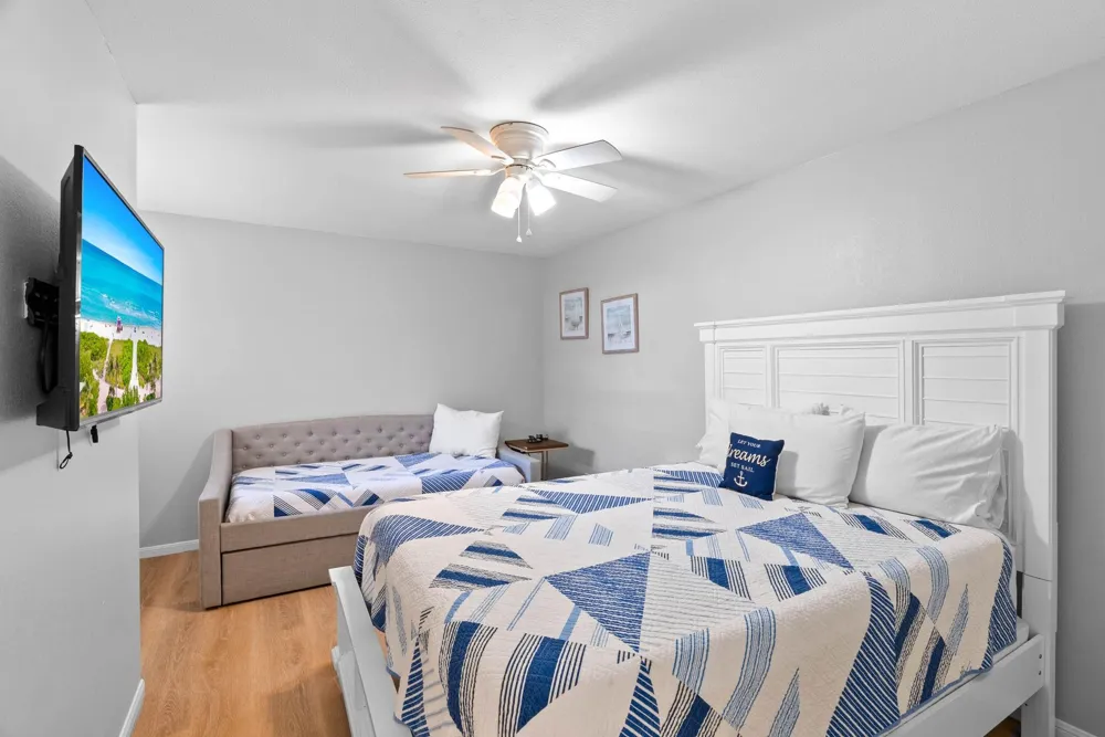 15425 Fortuna Bay Drive #204 Corpus Christi, TX 78418