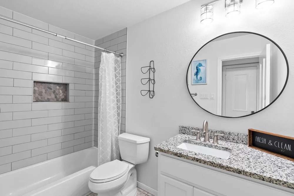 15425 Fortuna Bay Drive #204 Corpus Christi, TX 78418