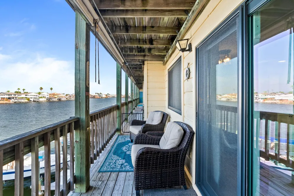 15425 Fortuna Bay Drive #204 Corpus Christi, TX 78418
