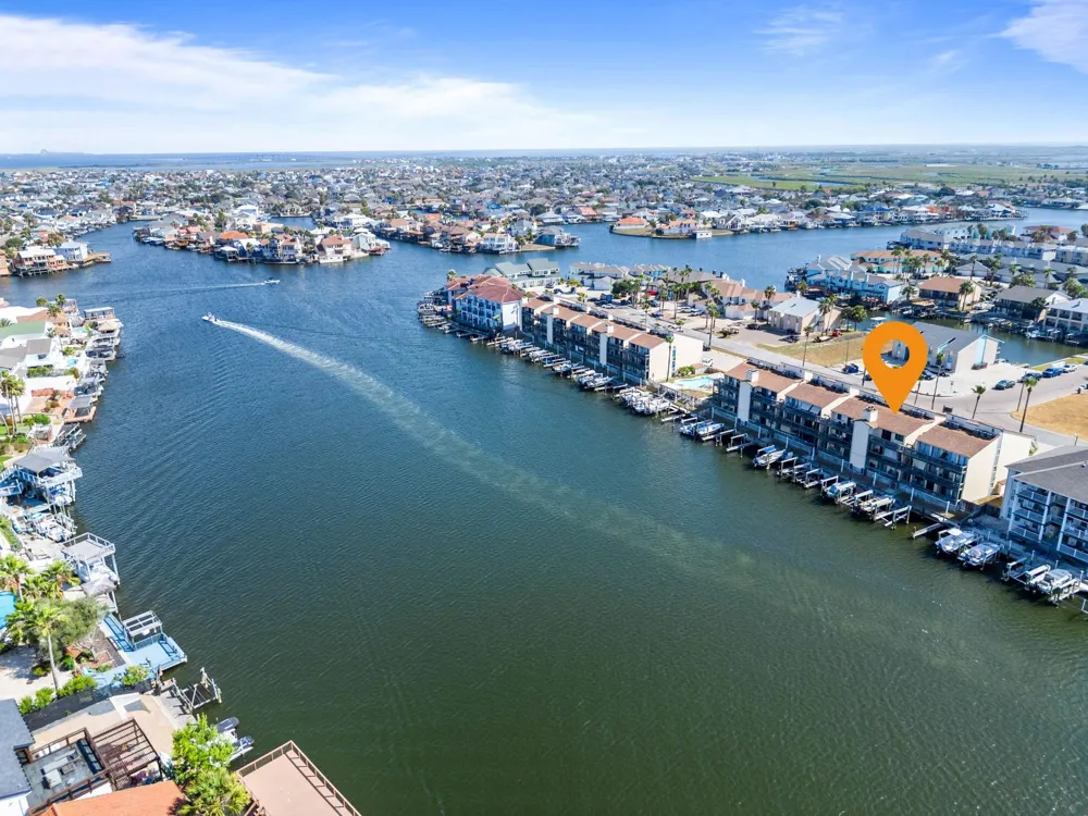 15425 Fortuna Bay Drive #204 Corpus Christi, TX 78418