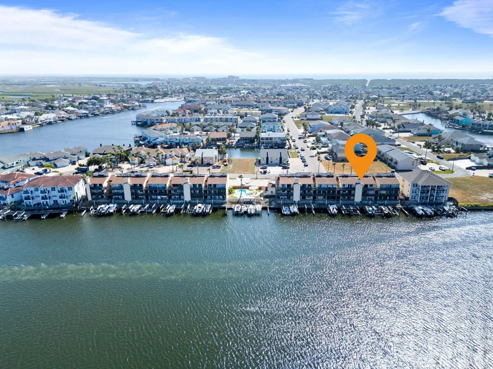 15425 Fortuna Bay Drive #204 Corpus Christi, TX 78418