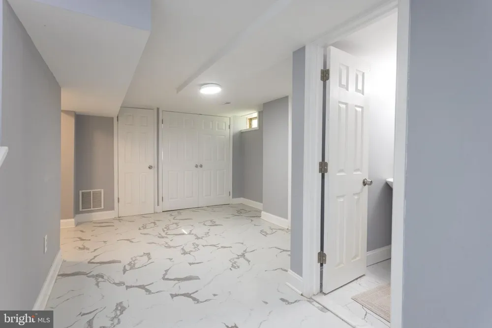3901 RIDGECROFT ROAD Baltimore, MD 21206