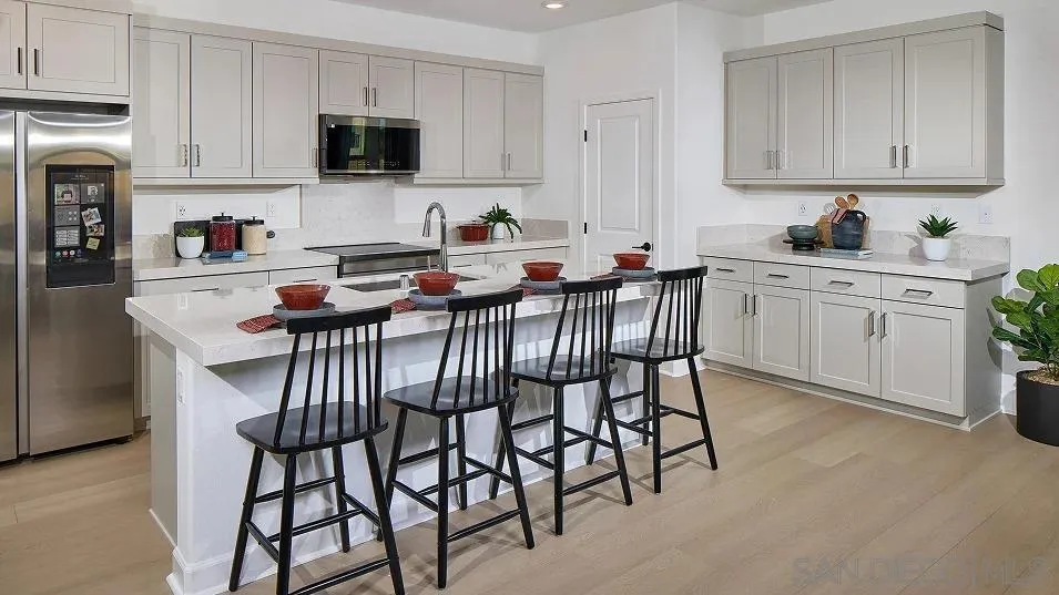 2701 Faye Dr San Marcos, CA 92078