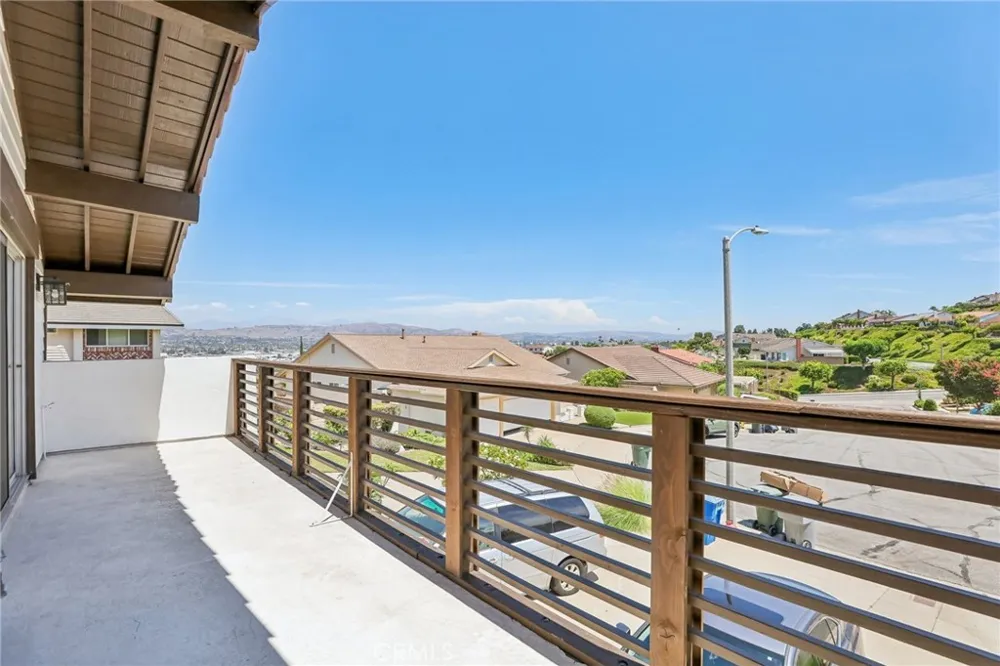 100 Terraza San Carlos La Habra, CA 90631