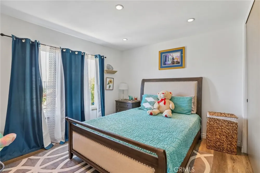 100 Terraza San Carlos La Habra, CA 90631