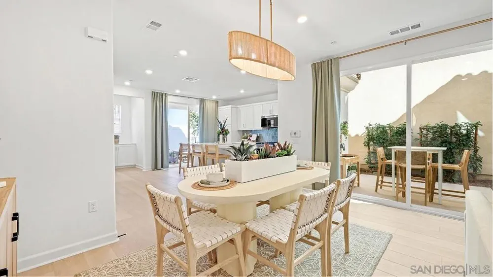 1881 Christiana Ct Ramona, CA 92065