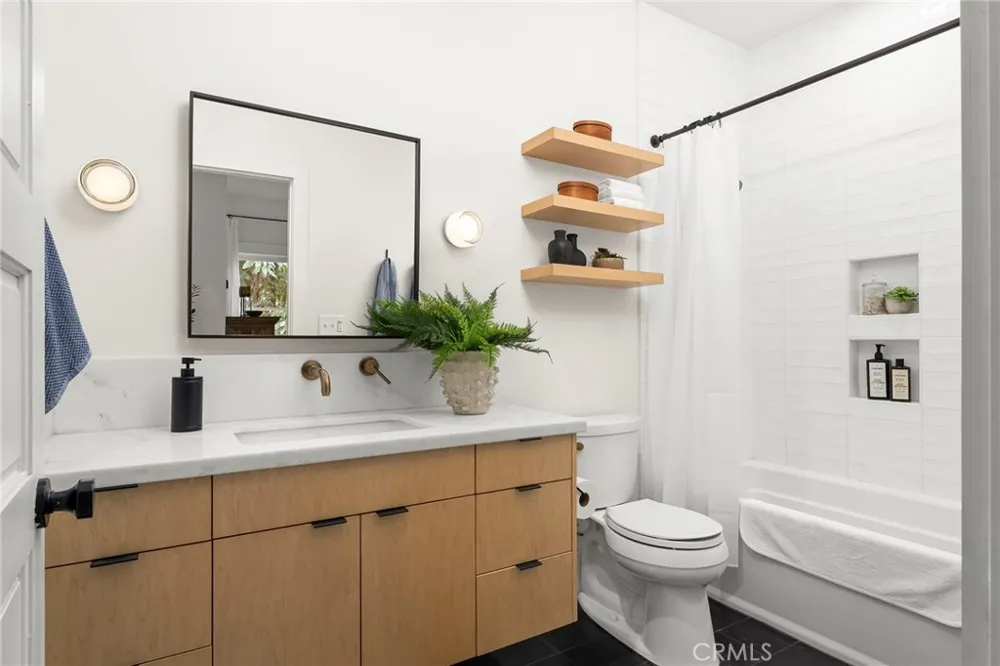 2931 Kennedy Avenue Chico, CA 95973