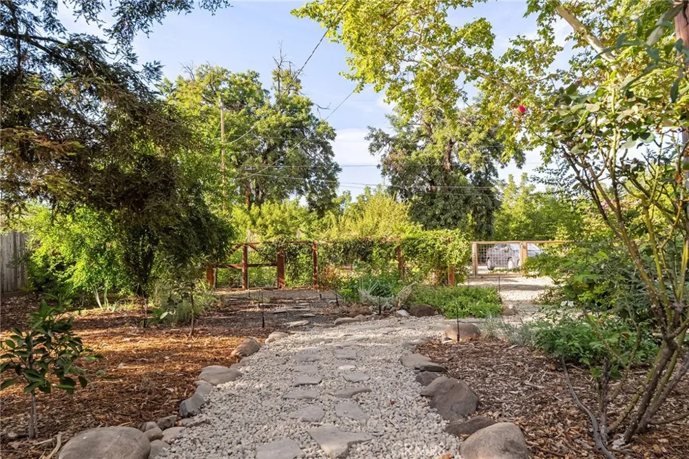 2931 Kennedy Avenue Chico, CA 95973