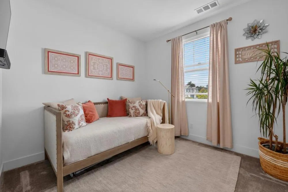 2760 Moonshell Lane Marina, CA 93933