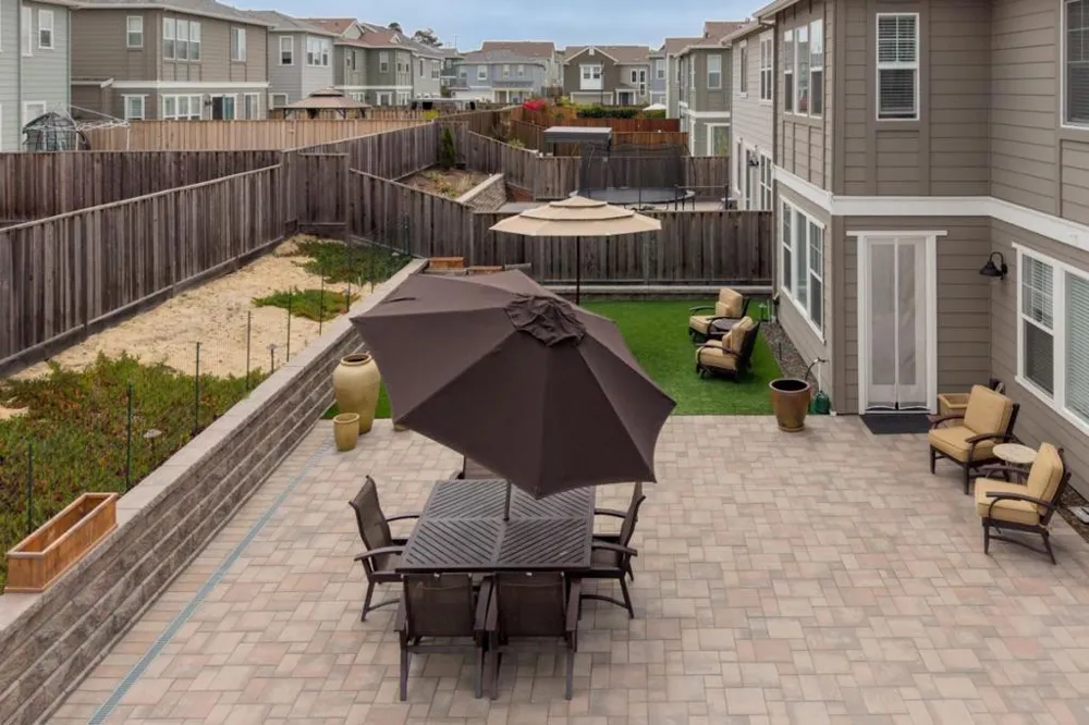 2760 Moonshell Lane Marina, CA 93933