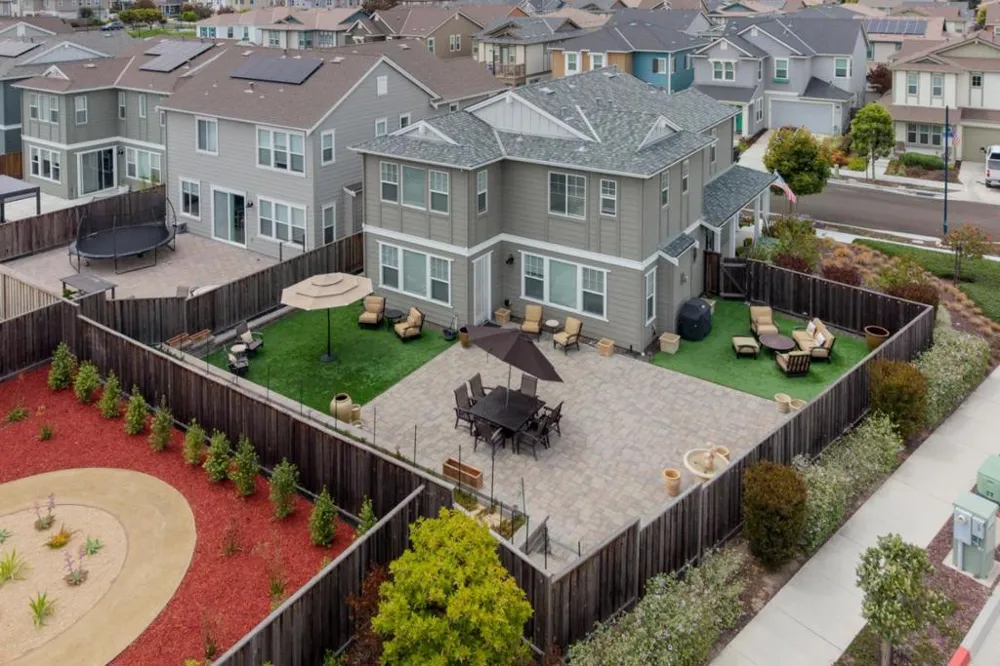 2760 Moonshell Lane Marina, CA 93933