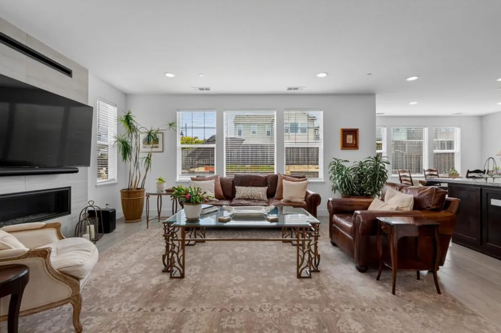 2760 Moonshell Lane Marina, CA 93933