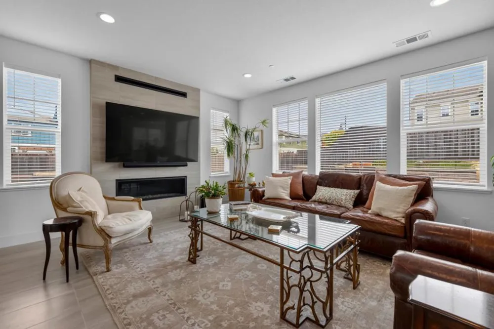 2760 Moonshell Lane Marina, CA 93933