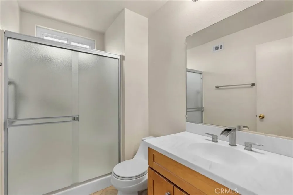 2883 Overland Court Highland, CA 92346
