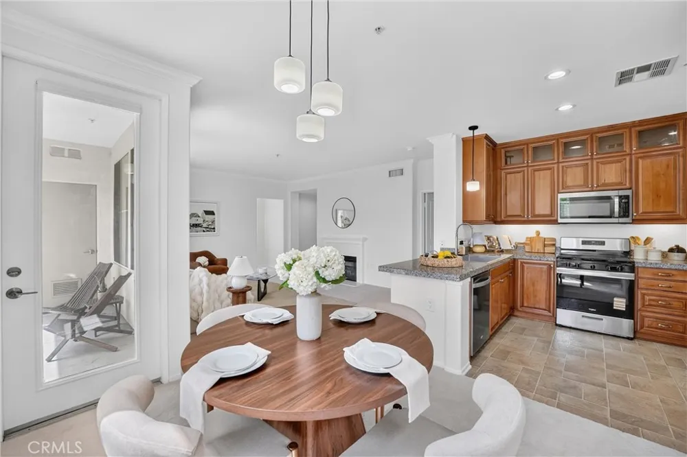 3422 Watermarke Irvine, CA 92612