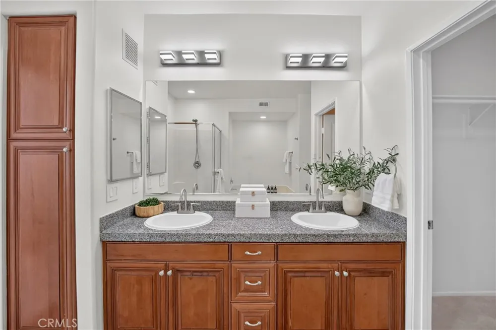 3422 Watermarke Irvine, CA 92612
