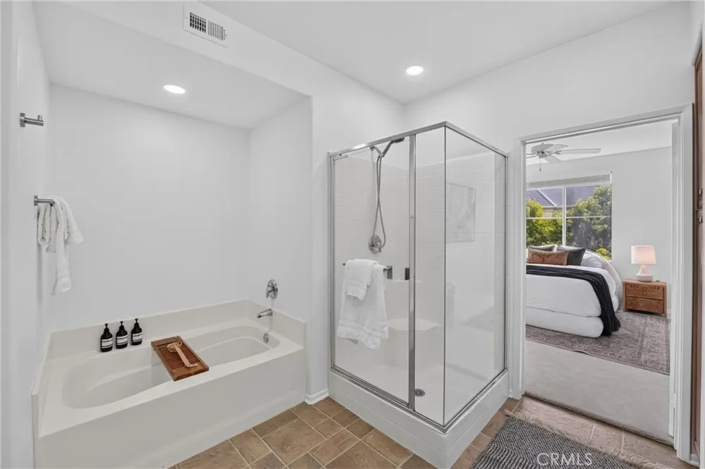 3422 Watermarke Irvine, CA 92612