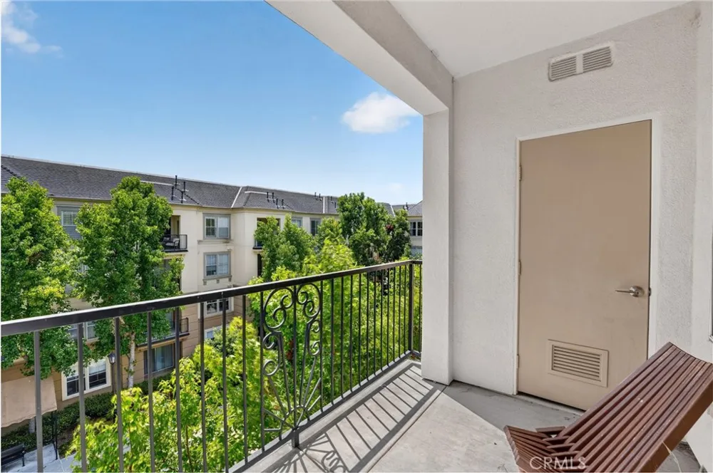 3422 Watermarke Irvine, CA 92612