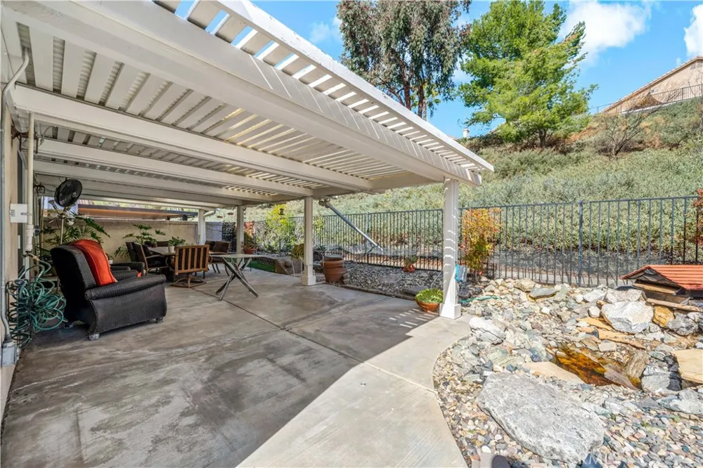 24172 Calle Artino Murrieta, CA 92562