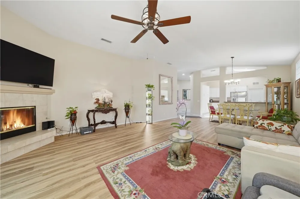 24172 Calle Artino Murrieta, CA 92562