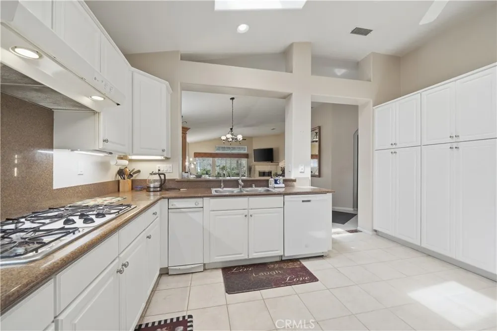 24172 Calle Artino Murrieta, CA 92562