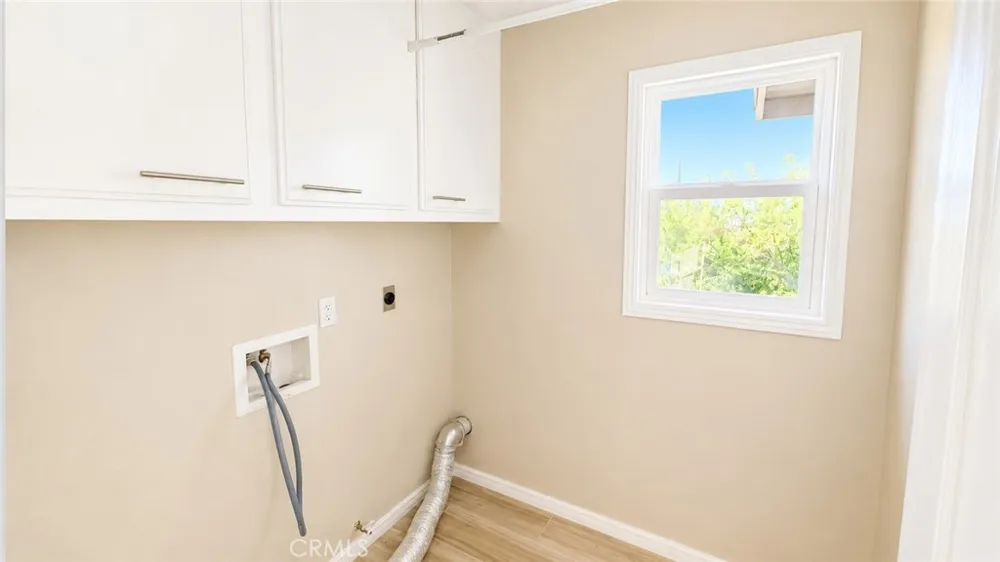 351 Jessica Corona, CA 92882