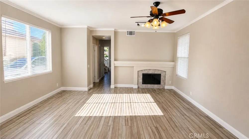 351 Jessica Corona, CA 92882
