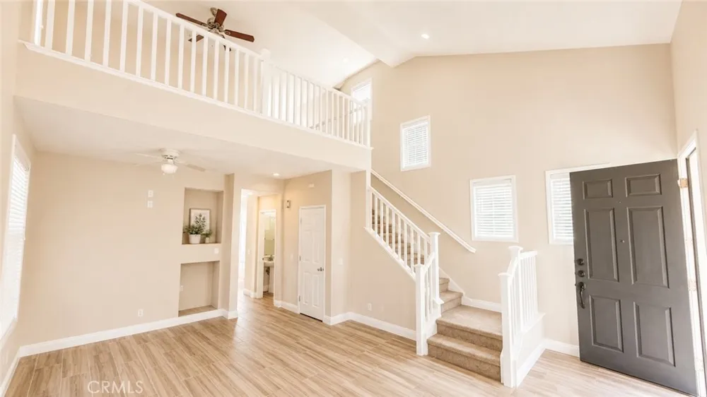 351 Jessica Corona, CA 92882