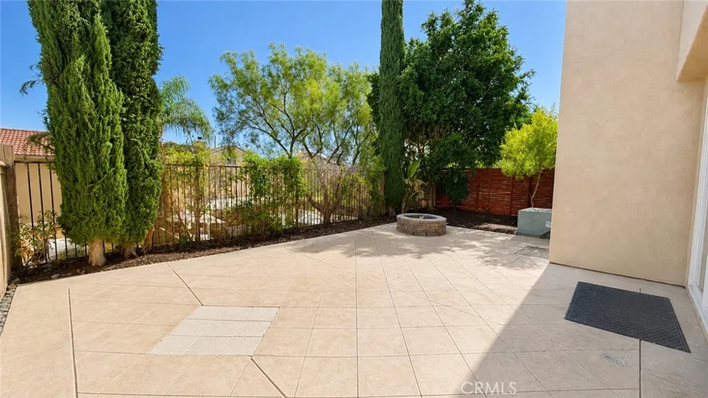 351 Jessica Corona, CA 92882