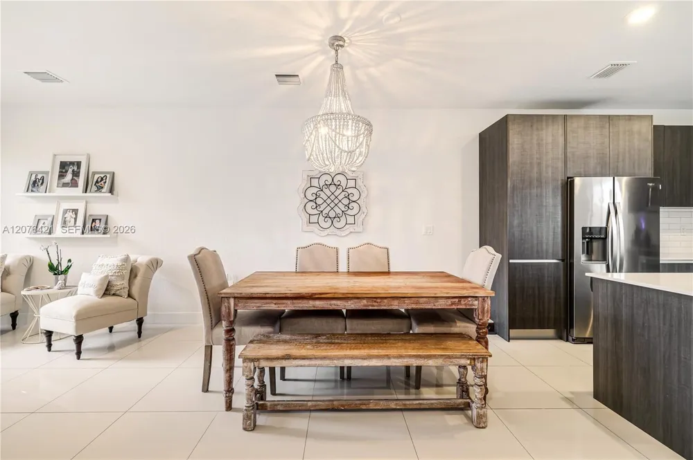 519 SW 91st Pl Miami, FL 33174