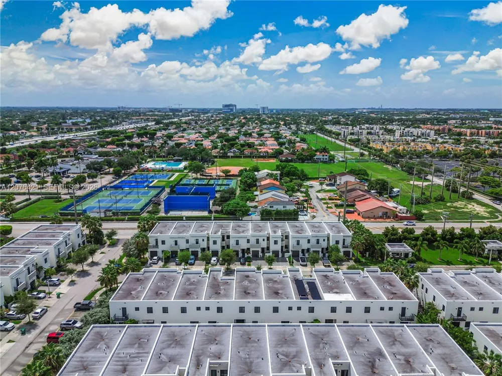 519 SW 91st Pl Miami, FL 33174