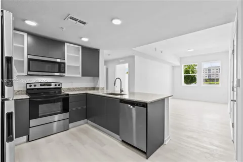 5579 Millenia Park #121