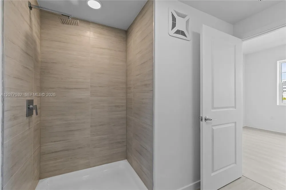 5579 Millenia Park #121 Orlando, FL 32839