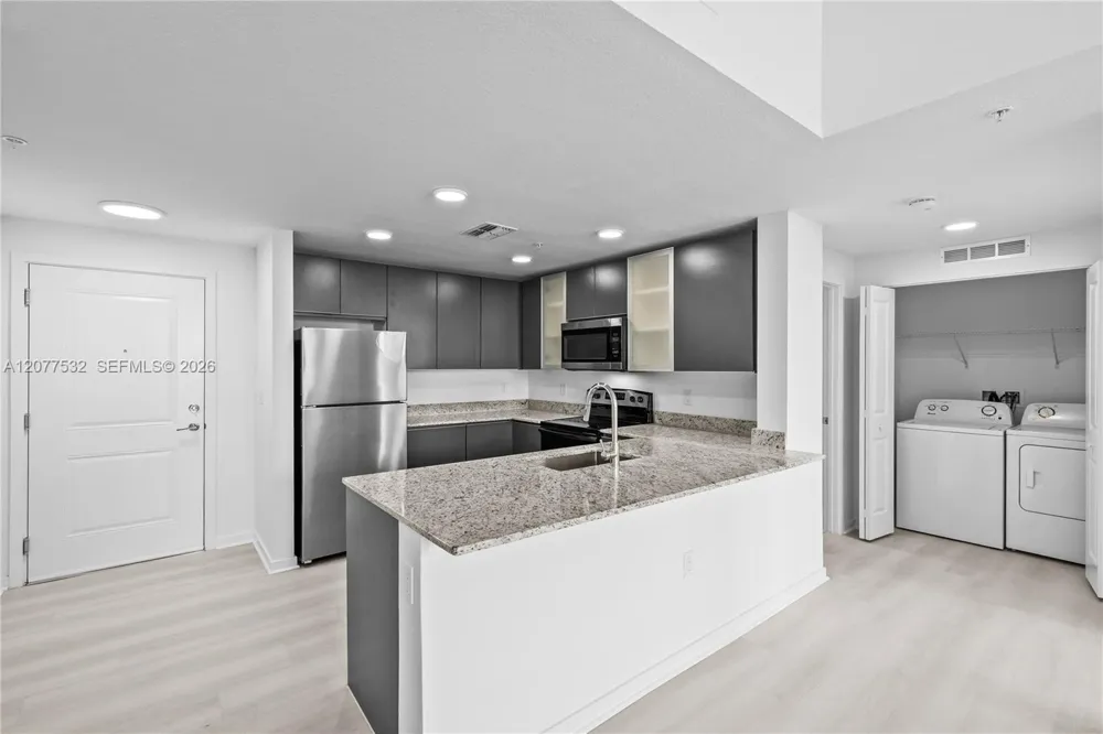 5579 Millenia Park #121 Orlando, FL 32839