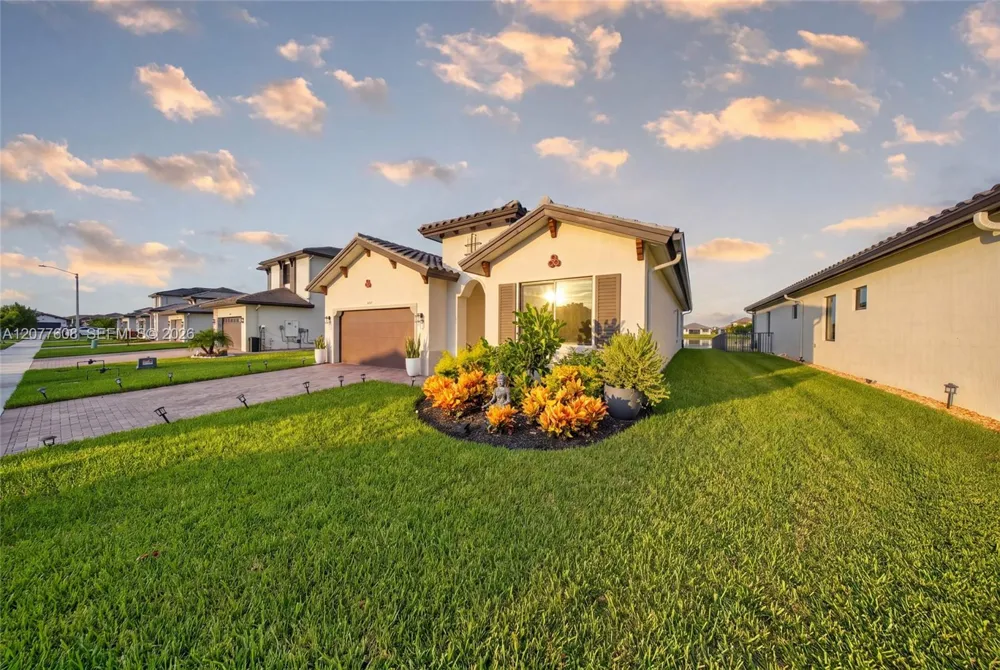 5043 ofanto Ave Maria, FL 34142