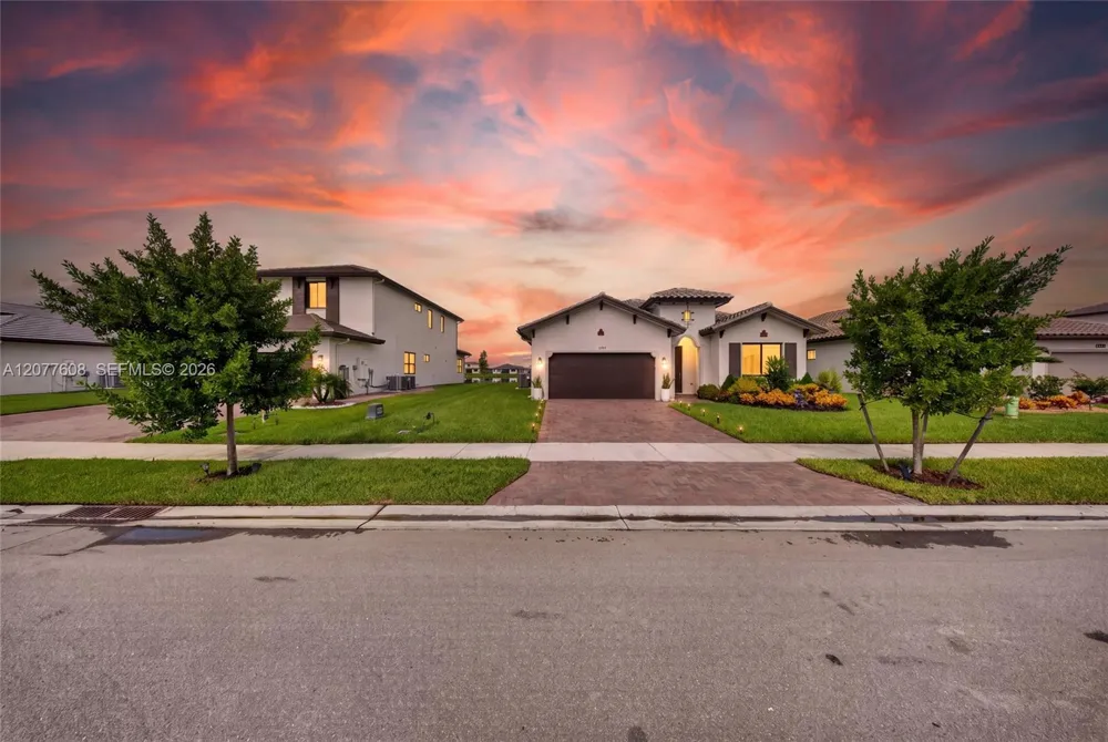 5043 ofanto Ave Maria, FL 34142