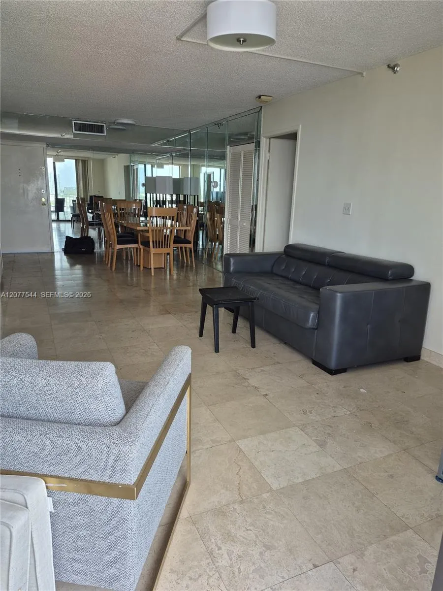 290 174th St #903 Sunny Isles Beach, FL 33160